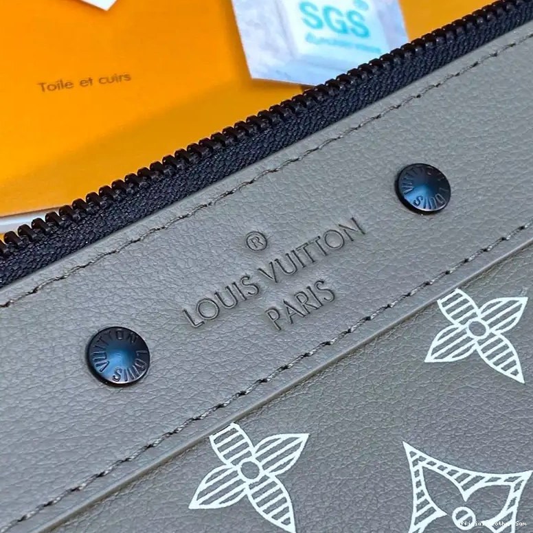 Official Brother Sam Bags 2410YA0125 LV 0628